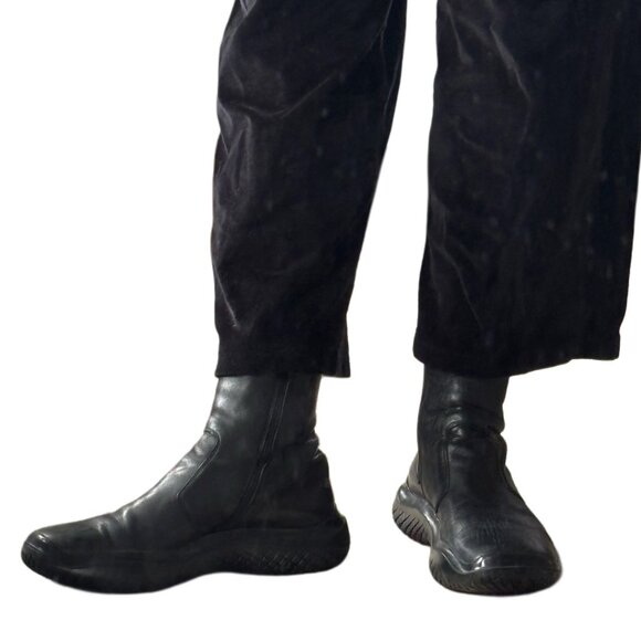 Vintage 1999 Prada Linea Rossa square-toe chelsea boots - Picture 2 of 9